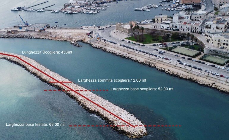 Waterfront di Bari, pronta la nuova scogliera. In costruzione l’edificio al molo Sant’Antonio – VIDEO Waterfront di Bari, pronta la nuova scogliera. In costruzione l’edificio al molo Sant’Antonio – VIDEO