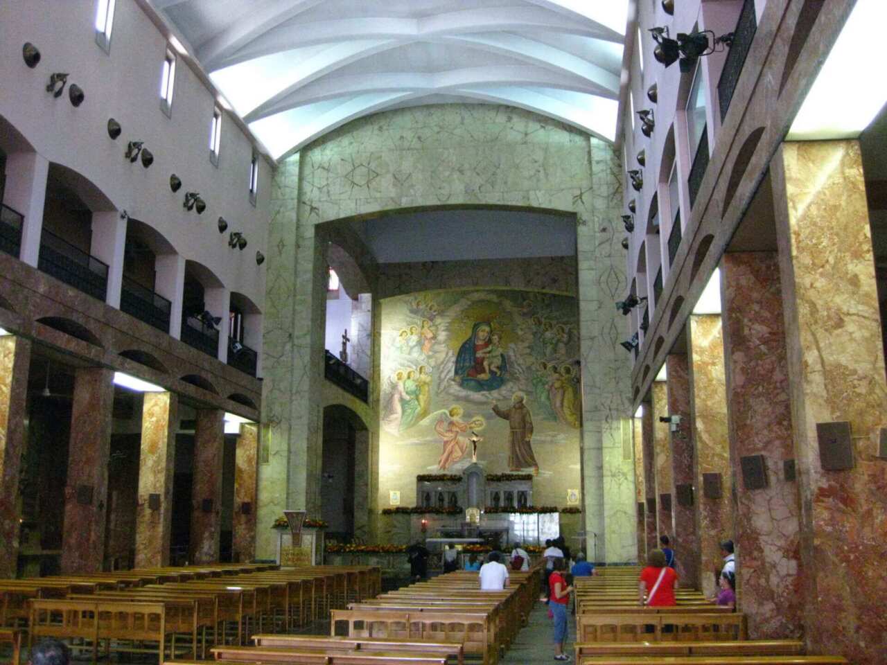 Foggia, sacrista del santuario “San Pio” reintegrato dopo licenziamento “ingiusto e ritorsivo”