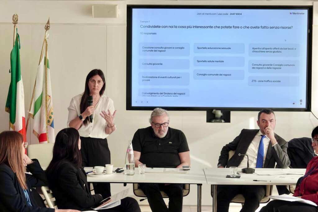 Politiche giovanili, amministratori locali pugliesi “studiano” in Europa: tre giorni di confronto a Bruxelles – VIDEO