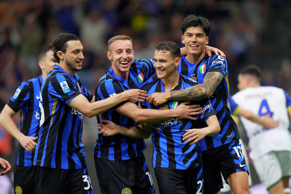 Serie A, decide il rigore di Asllani: Inter-Hellas Verona 1-0. I nerazzurri si portano a -3 dal Napoli Serie A, decide il rigore di Asllani: Inter-Hellas Verona 1-0. I nerazzurri si portano a -3 dal Napoli