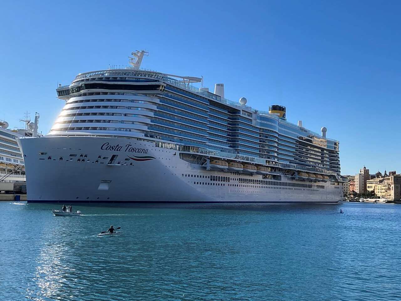 Si accascia e perde i sensi mentre gioca: bimbo di due anni muore a bordo di una nave da crociera