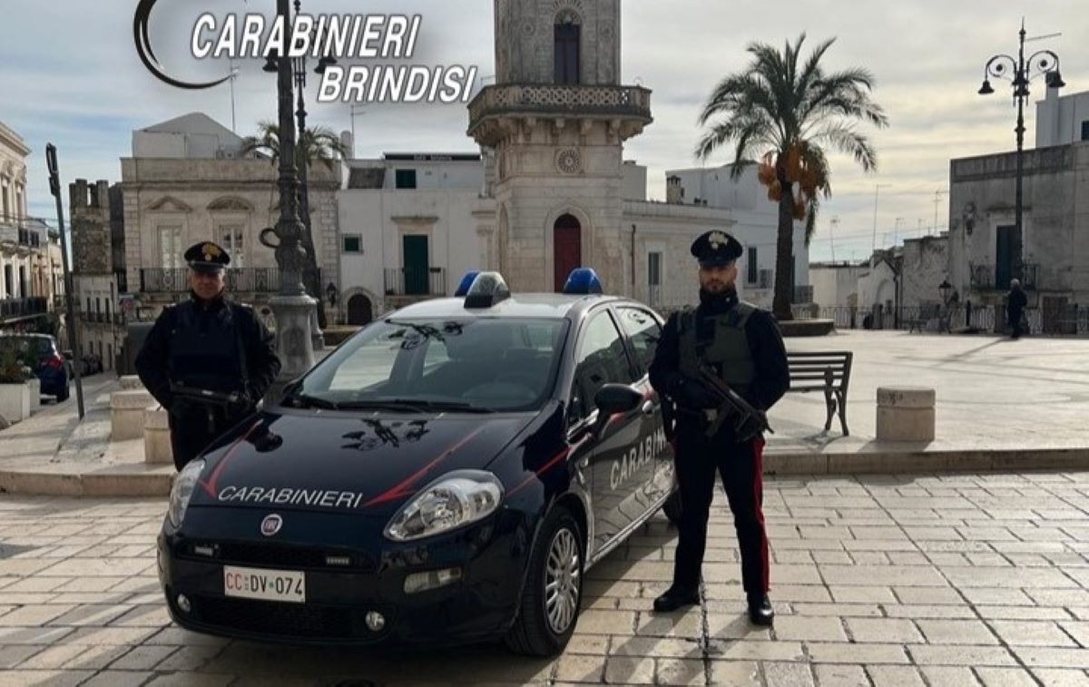 Ceglie Messapica, si finge maresciallo e truffa un’anziana con la scusa di un incidente: arrestato 24enne