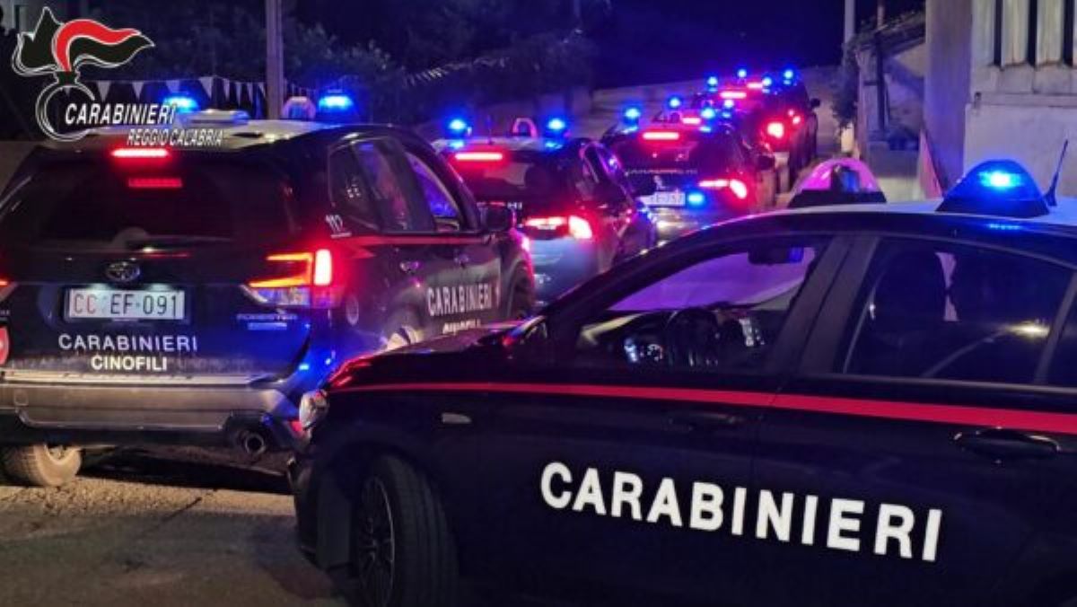Maxi operazione contro la ‘Ndrangheta, attacco alle cosche più influenti in 14 province: 97 arresti