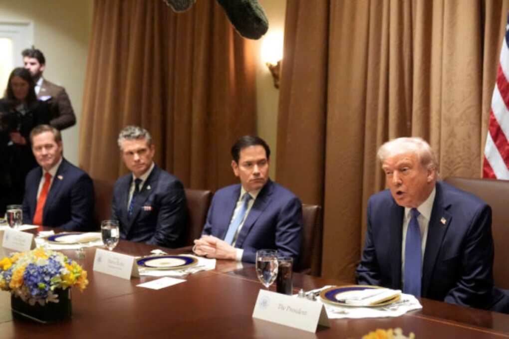 Scandalo chatgate, Trump: «Rubio consigliere per la sicurezza nazionale. Waltz ambasciatore Onu» Scandalo chatgate, Trump: «Rubio consigliere per la sicurezza nazionale. Waltz ambasciatore Onu»