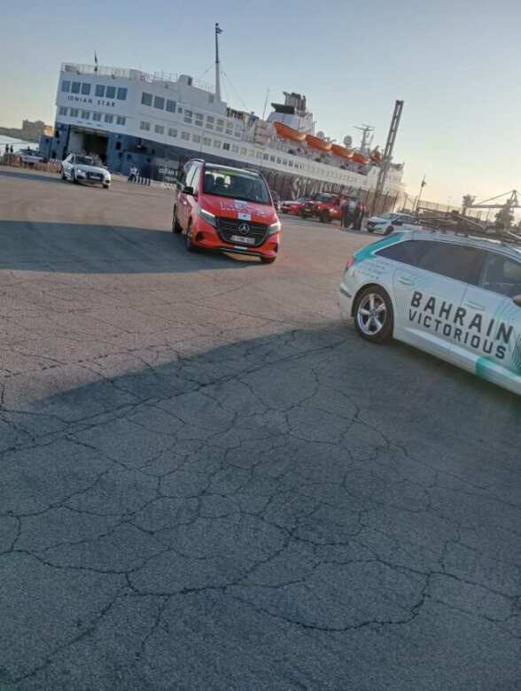 Il Giro d’Italia sbarca in Puglia: la “carovana rosa” è arrivata nei porti di Bari e Brindisi Il Giro d’Italia sbarca in Puglia: la “carovana rosa” è arrivata nei porti di Bari e Brindisi