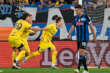 Serie A, blitz del Parma a Bergamo: Atalanta sconfitta 3-2 e salvezza conquistata all’ultima giornata
