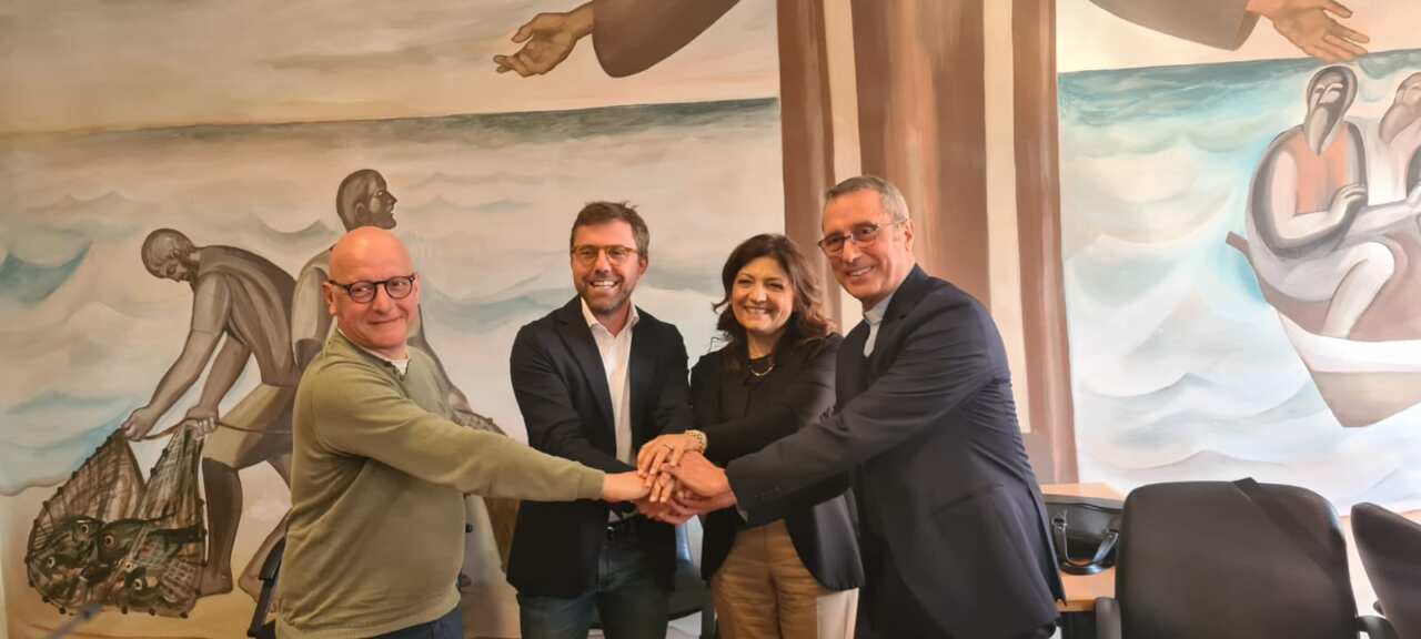 A Bari Comune, Asl e Caritas insieme per combattere l’emarginazione socio-sanitaria A Bari Comune, Asl e Caritas insieme per combattere l’emarginazione socio-sanitaria