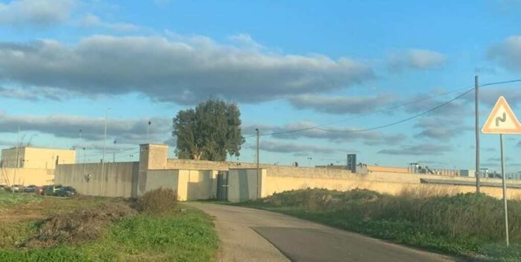 Lecce, giudice solleva dubbi sulla legittimità costituzionale del decreto Flussi Lecce, giudice solleva dubbi sulla legittimità costituzionale del decreto Flussi