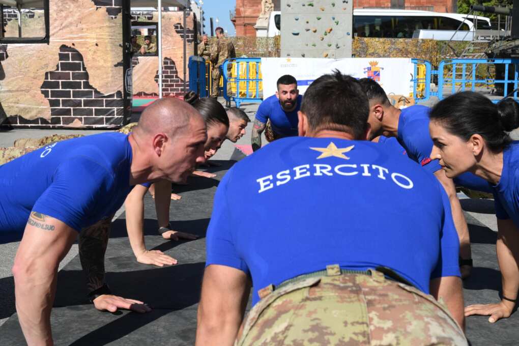 Bari, via alla festa per i 164 anni dell’Esercito: apre il Villaggio in piazza della Libertà – VIDEO