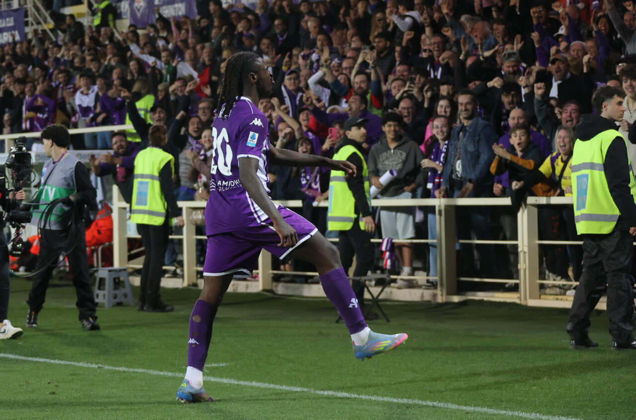 Serie A, gol e spettacolo al “Franchi”: la Fiorentina batte 3-2 il Bologna
