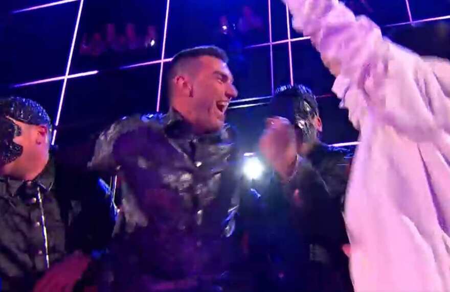 Eurovision 2025, Gabry Ponte porta San Marino in finale. Provocatorio lo show di Tommy Cash Eurovision 2025, Gabry Ponte porta San Marino in finale. Provocatorio lo show di Tommy Cash
