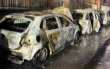 Incendio a Valenzano nella notte: tre auto distrutte dalle fiamme, altre quattro danneggiate – FOTO