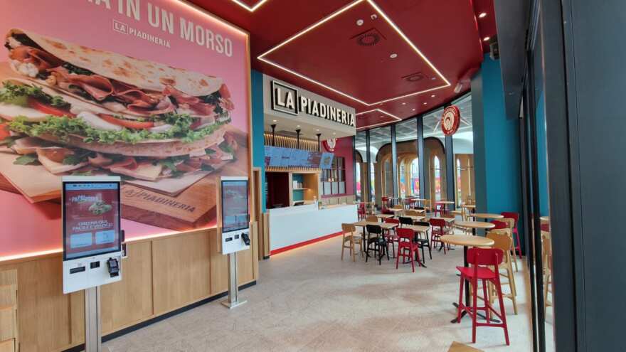 La Piadineria sbarca a Bari, oltre 30 ricette sia dolci che salate: «Aperti ogni giorno fino a mezzanotte» La Piadineria sbarca a Bari, oltre 30 ricette sia dolci che salate: «Aperti ogni giorno fino a mezzanotte»