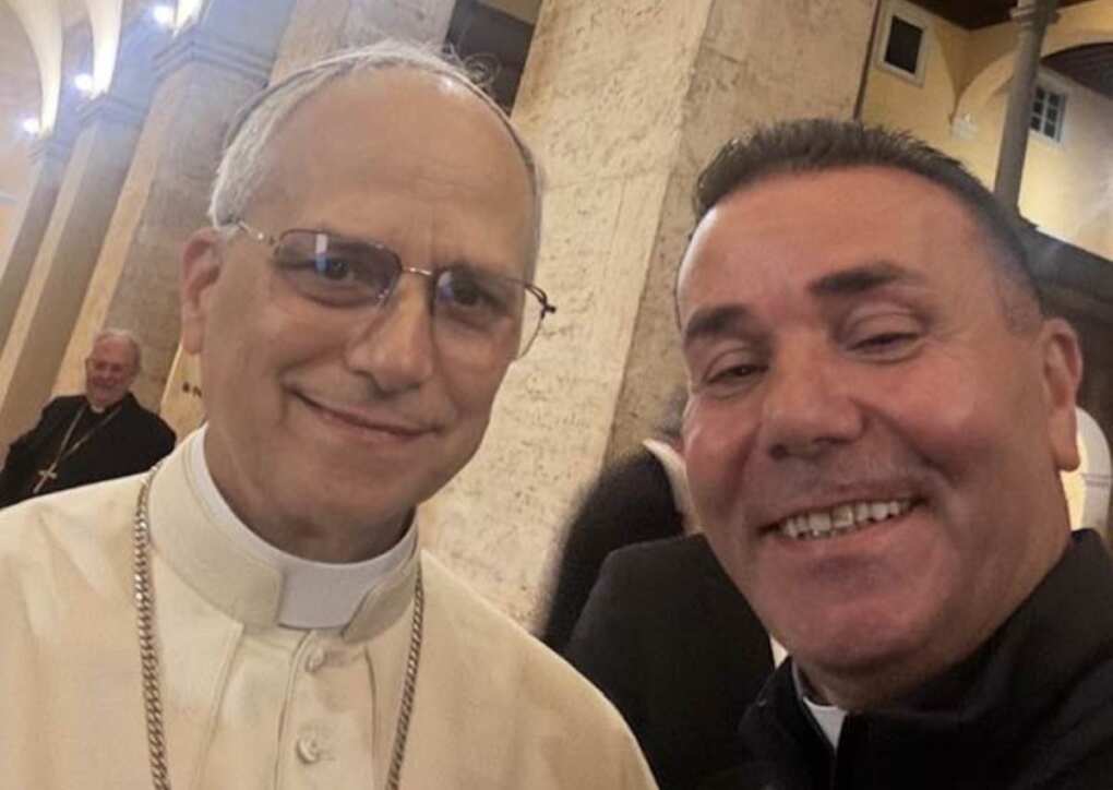 Un parroco salentino tra i primi a incontrare papa Leone XIV: «Un dono e una grazia» Un parroco salentino tra i primi a incontrare papa Leone XIV: «Un dono e una grazia»