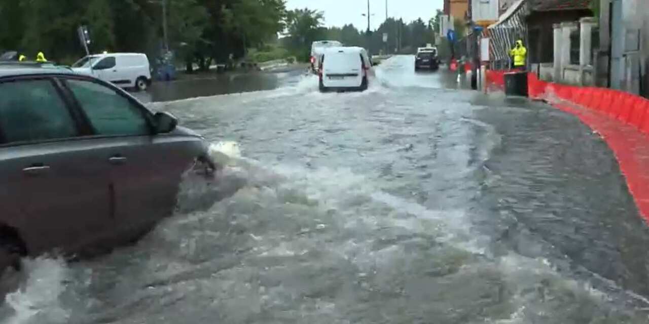 Temporali, grandine e forti venti al Nord. Allerta gialla in 10 regioni, arancione in Emilia Romagna Temporali, grandine e forti venti al Nord. Allerta gialla in 10 regioni, arancione in Emilia Romagna