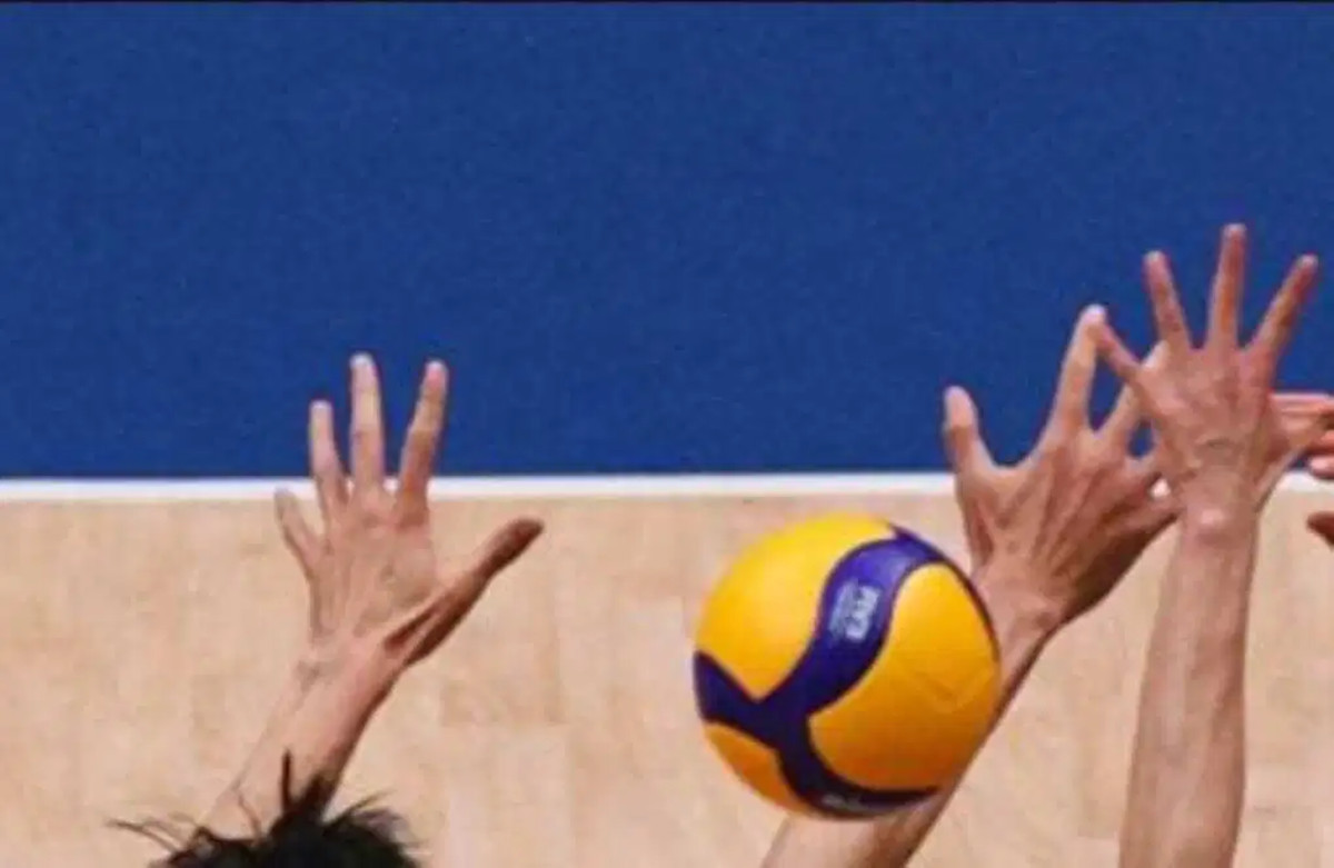 Barletta, niente domiciliari per l’allenatore di pallavolo col vizio dei “massaggi”: il 48enne resta in carcere