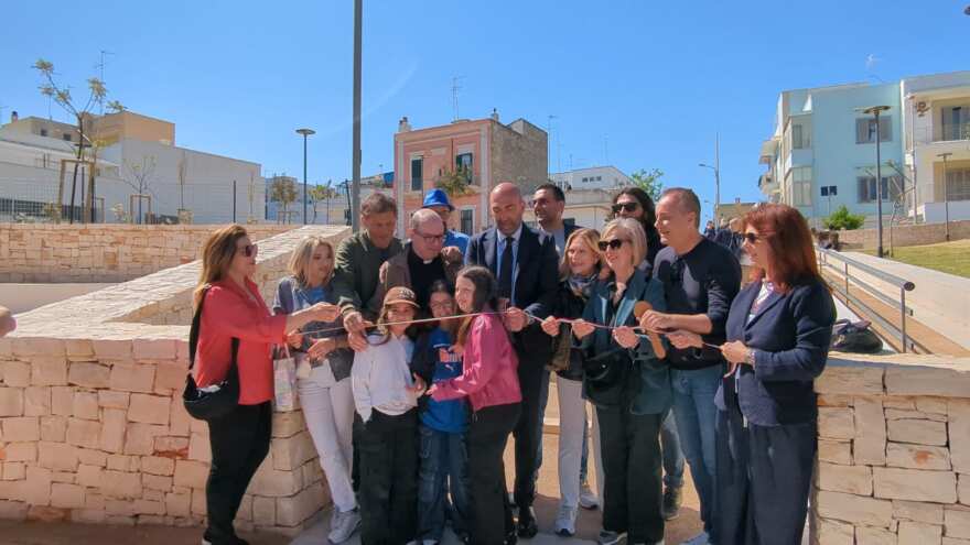 Torre a Mare inaugura il “Parco per Tutti”: 20 anni di attesa per un nuovo spazio di aggregazione sul mare – FOTO Torre a Mare inaugura il “Parco per Tutti”: 20 anni di attesa per un nuovo spazio di aggregazione sul mare – FOTO