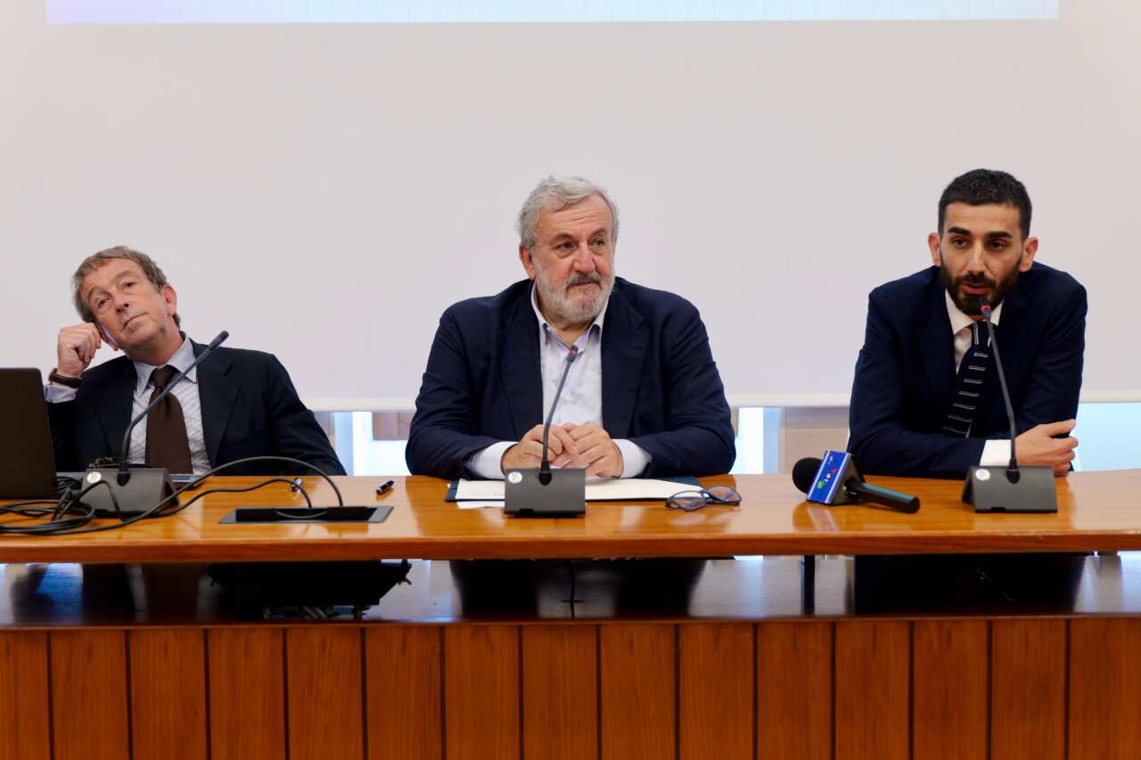 Cybersicurezza, accordo tra Regione Puglia e Polizia di Stato: «È una priorità strategica»