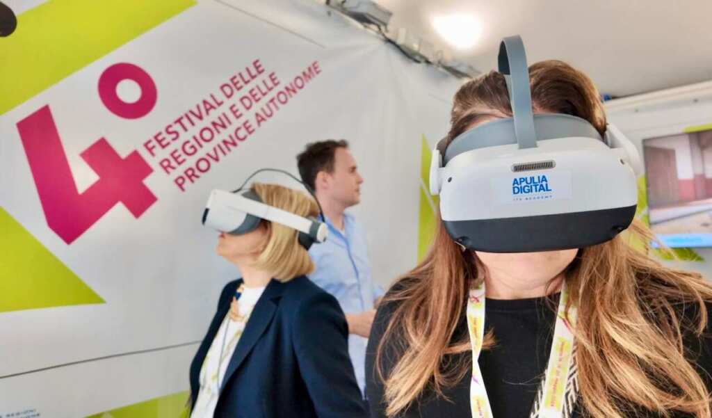 Festival delle Regioni, la Puglia a Venezia saluta da protagonista tra realtà virtuale e pizzica – VIDEO Festival delle Regioni, la Puglia a Venezia saluta da protagonista tra realtà virtuale e pizzica – VIDEO