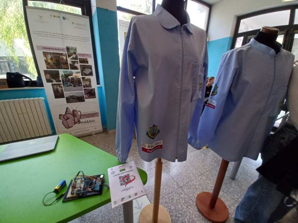 Bari, studenti progettano QR code per la sicurezza sul lavoro in edilizia e metalmeccanica – FOTO