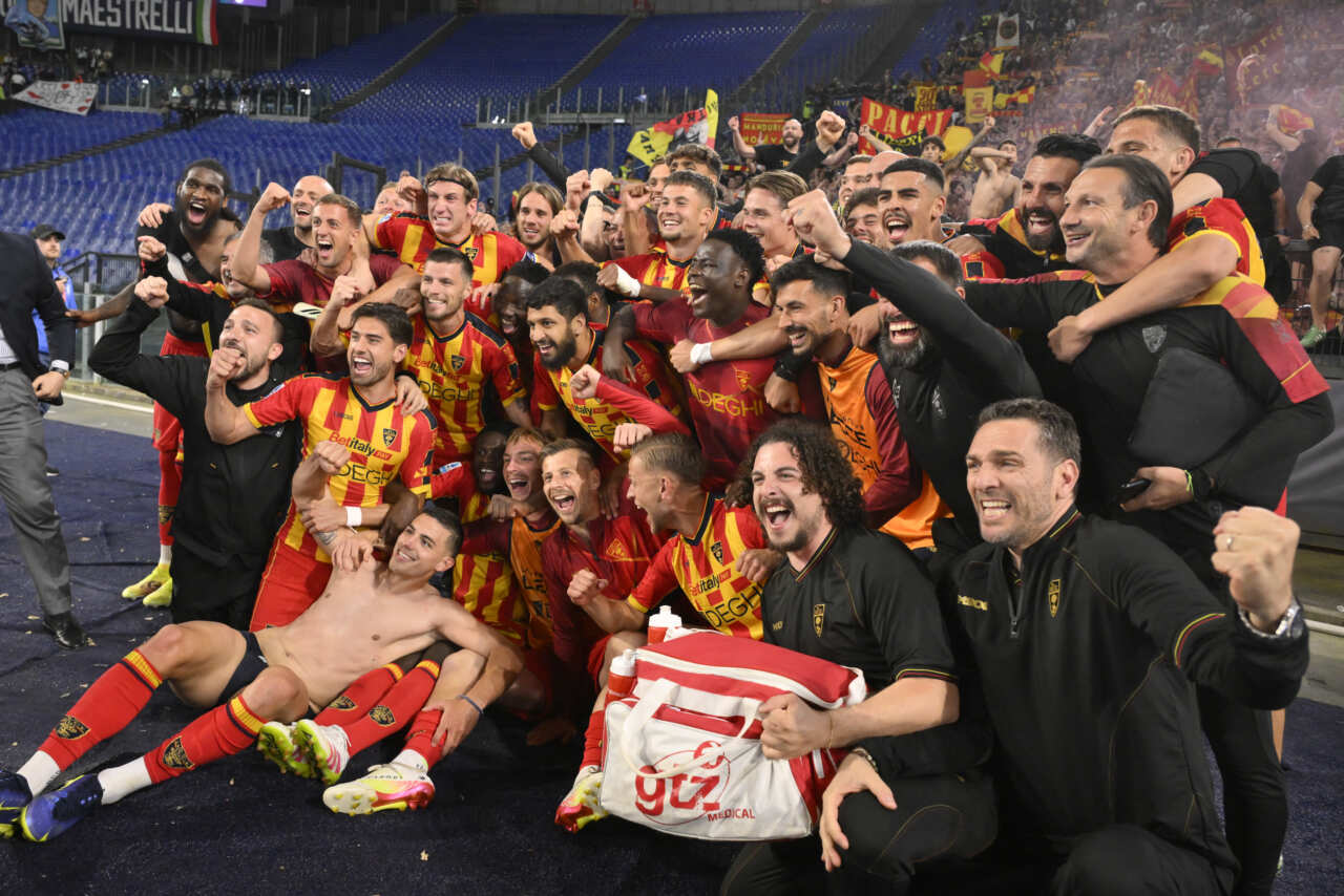 Giampaolo raggiante dopo la salvezza conquistata dal Lecce: «È stata una gara epica» Giampaolo raggiante dopo la salvezza conquistata dal Lecce: «È stata una gara epica»