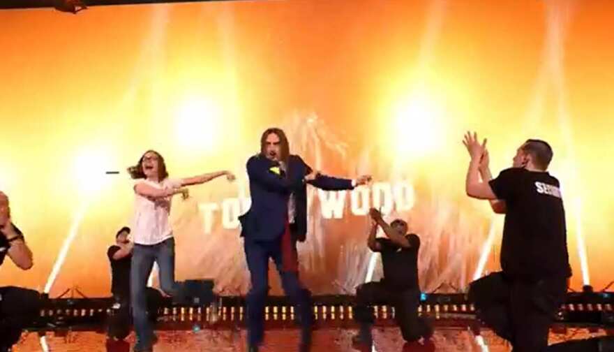 Eurovision 2025, Gabry Ponte porta San Marino in finale. Provocatorio lo show di Tommy Cash Eurovision 2025, Gabry Ponte porta San Marino in finale. Provocatorio lo show di Tommy Cash