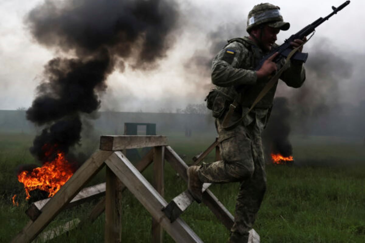 Guerra in Ucraina, la Russia intensifica gli attacchi: nove civili uccisi Guerra in Ucraina, la Russia intensifica gli attacchi: nove civili uccisi