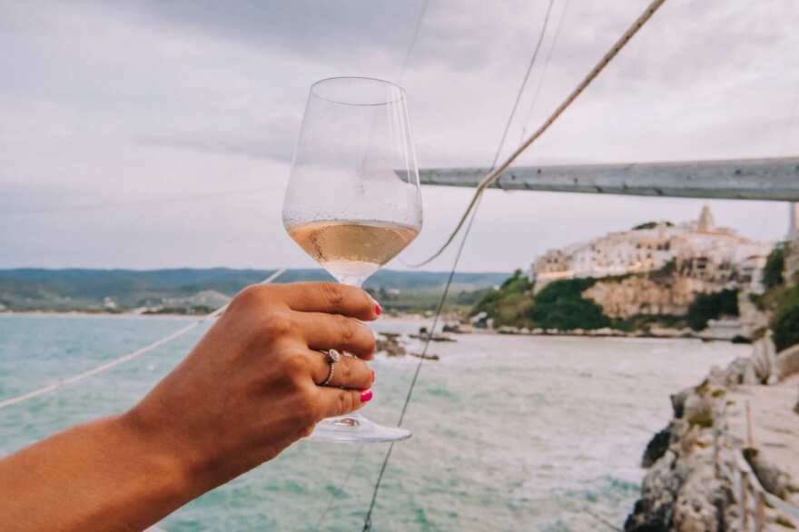 Torna “La Vieste en Rose”, mille sfumature del vino rosato con oltre 200 cantine da tutto il mondo