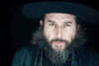 Vinicio Capossela torna a Bari con Nicoleide: al Petruzzelli un concerto-omaggio al Patrono