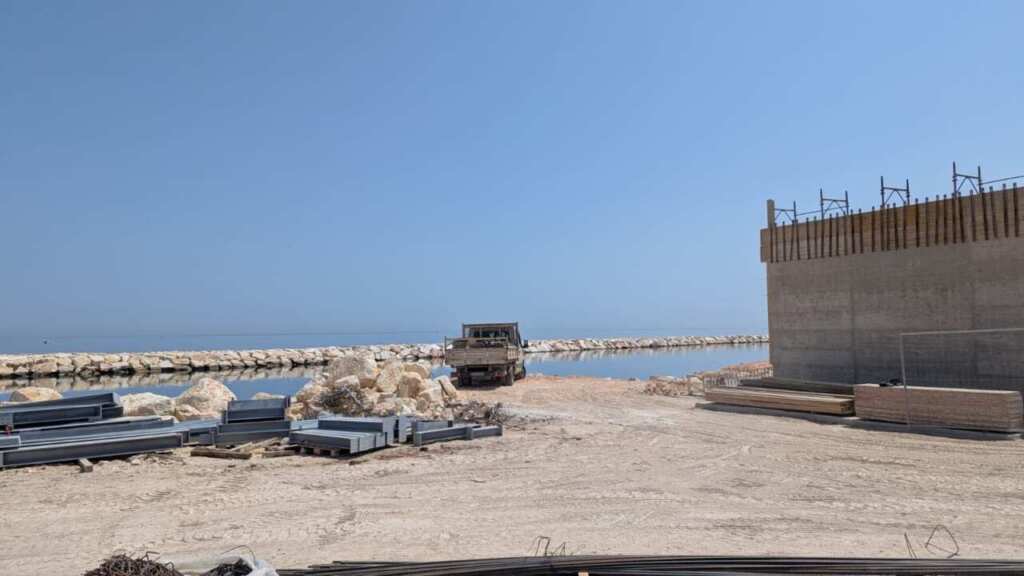 Bari, proseguono i lavori per il nuovo molo Sant’Antonio: sarà pronto entro marzo del 2026 – FOTO