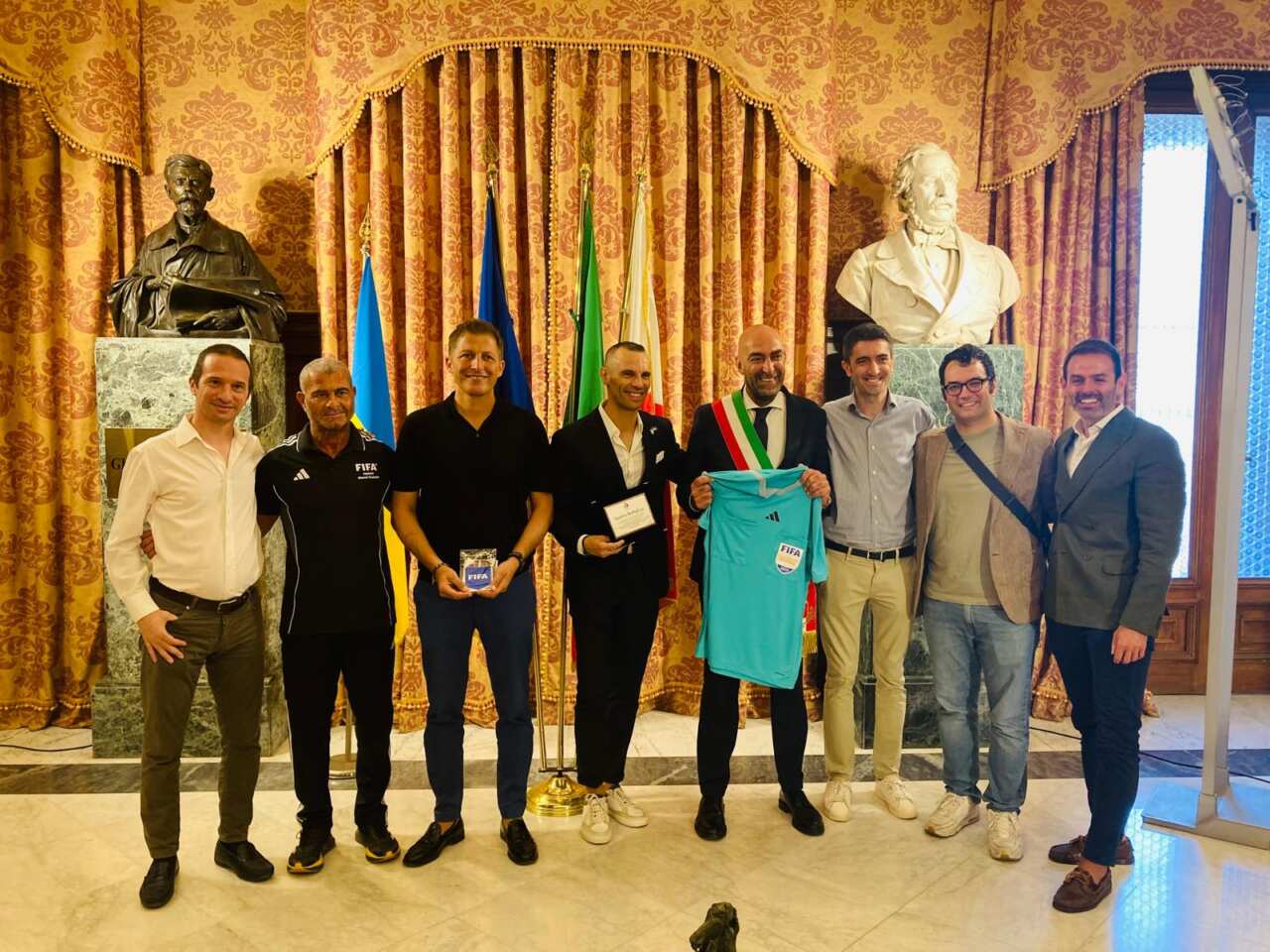 Galleria foto 'Bari premia 16 giovani atleti che si sono distinti durante la stagione: «Portate alto il nome della città nel mondo» – FOTO' - foto 2