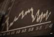 Caos calmo sui mercati, né Orso né Toro: in attesa dei dazi le Borse “galleggiano”