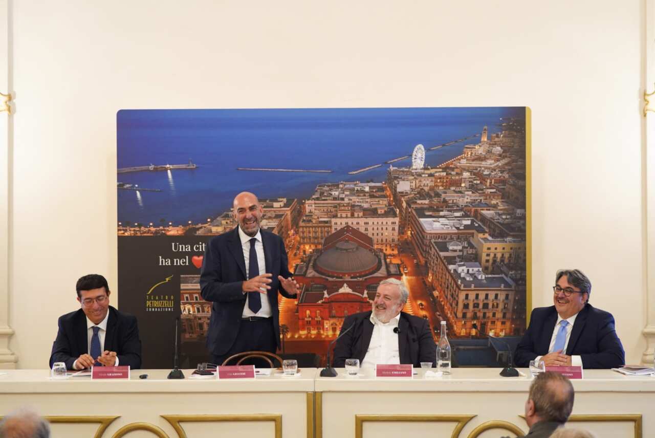Galleria foto 'Bari, il Petruzzelli svela la stagione 2026: tra identità pugliese e respiro internazionale' - foto 1