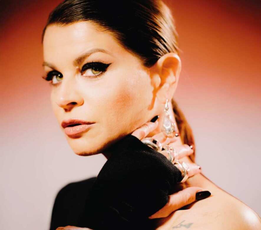 Galleria foto 'Alessandra Amoroso, nell’album stessa anima anche se in dolce attesa si canta meglio' - foto 1