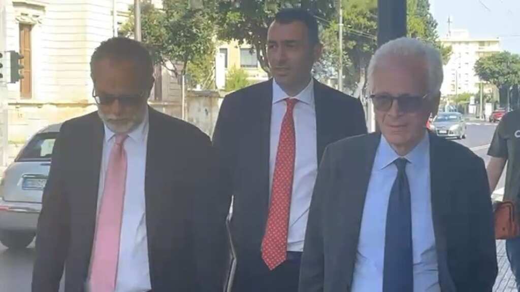 Galleria foto 'Lecce, l’assessore regionale Delli Noci davanti al gip: l’interrogatorio preventivo è durato meno di un’ora' - foto 1