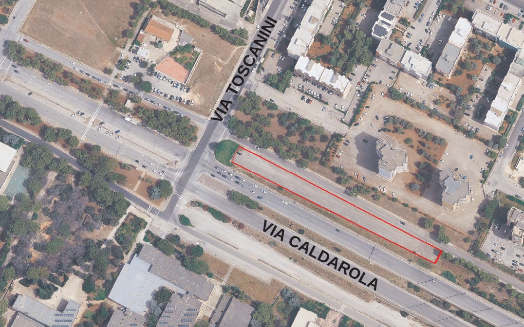 Galleria foto 'Brt Bari, aperto il secondo cantiere in via Caldarola a Japigia: scattano i divieti di transito e fermata' - foto 1