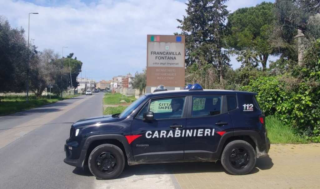 Galleria foto 'Caso Argentina a Francavilla Fontana: non sarebbe morto per le coltellate del padre' - foto 1