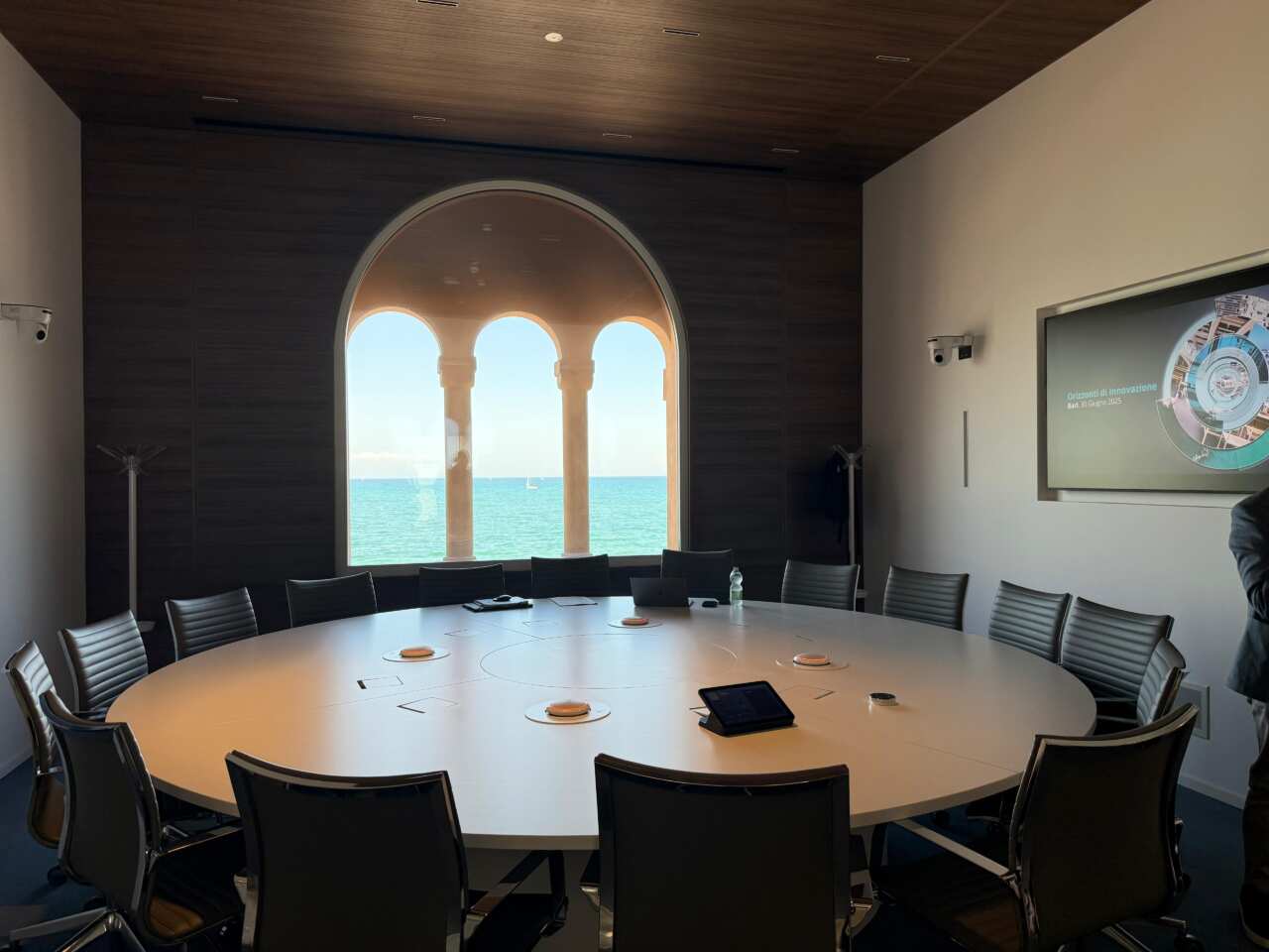 La nuova sede di Deloitte a Bari: investimento da 75 milioni e 700 nuove assunzioni entro il 2026 – VIDEO
