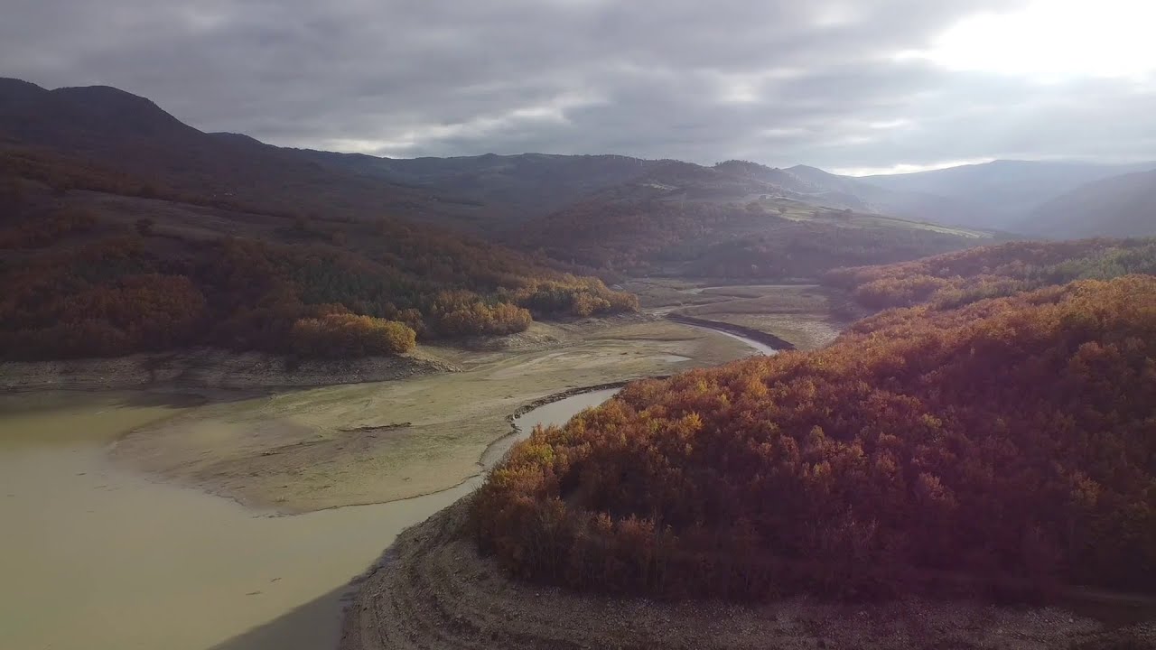 Galleria foto 'Acqua, l’appello dei sindaci della Basilicata: «Non è ancora emergenza ma serve risparmiare»' - foto 1