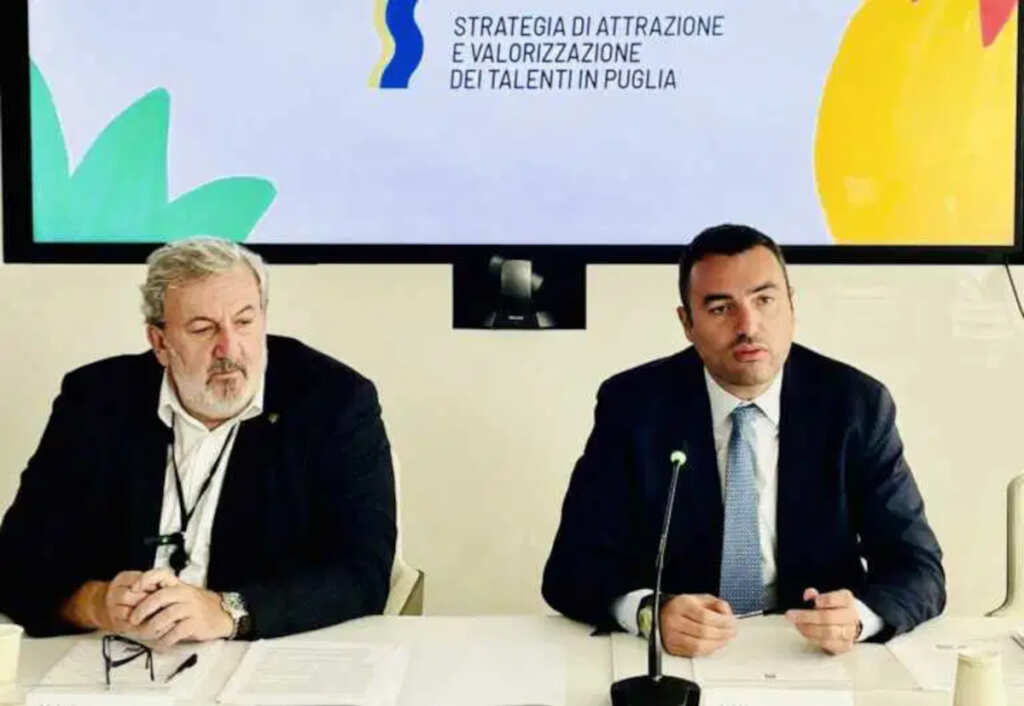 Galleria foto 'Delli Noci indagato a Lecce, Emiliano: «Ho totale fiducia in lui, credo non abbia commesso reati»' - foto 1