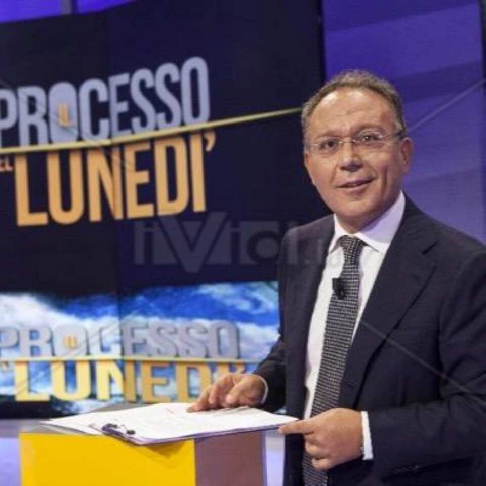 Galleria foto 'Stalking, l’ex giornalista Rai Varriale condannato a 10 mesi' - foto 1