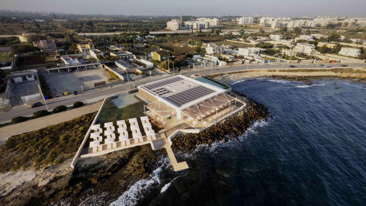 Bari, nuova vita per l’ex Reef sul litorale di San Giorgio: si va verso l’avvio del cantiere Bari, nuova vita per l’ex Reef sul litorale di San Giorgio: si va verso l’avvio del cantiere