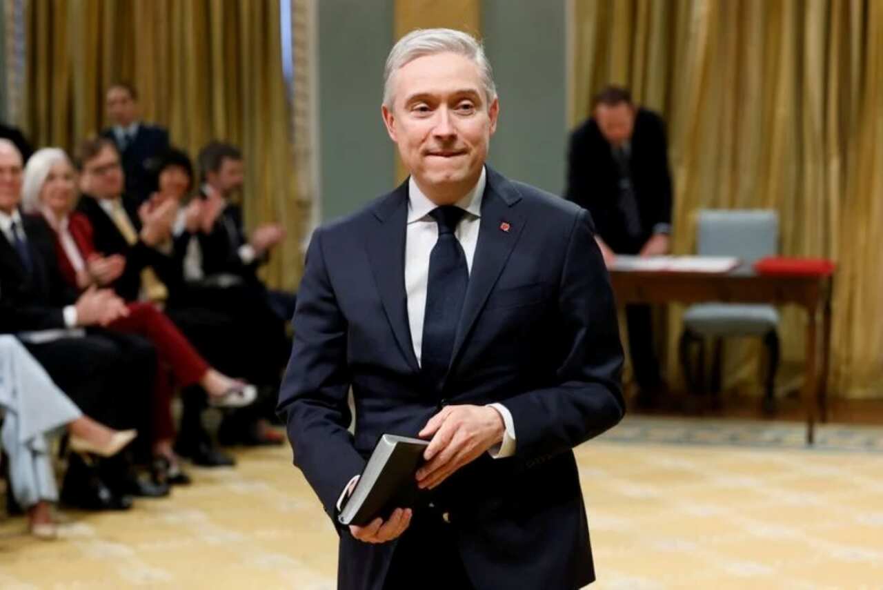 Dazi, il Canada abroga la tassa sui servizi digitali per trattare con gli Usa Dazi, il Canada abroga la tassa sui servizi digitali per trattare con gli Usa