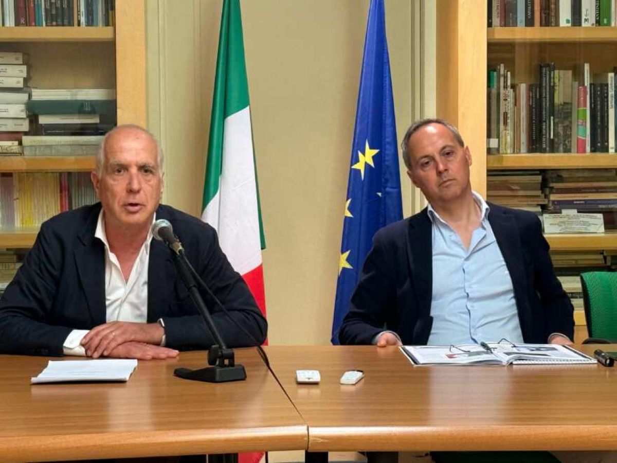 Bari, Poliba al voto per il nuovo rettore: al via la corsa a due Carbone-Fratino