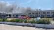 Taranto, incendio alla Irigom: colonna di fumo visibile da chilometri. Il sindaco: «Evitate le attività all’aperto»