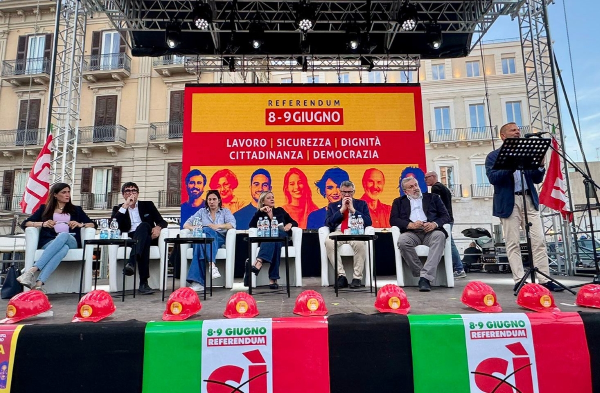 Referendum, a Bari il confronto in piazza: «La destra invita a non votare? Ha paura» Referendum, a Bari il confronto in piazza: «La destra invita a non votare? Ha paura»