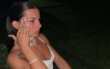 Maestra licenziata per OnlyFans denuncia il padre di un alunno: «Ha diffuso le mie foto»