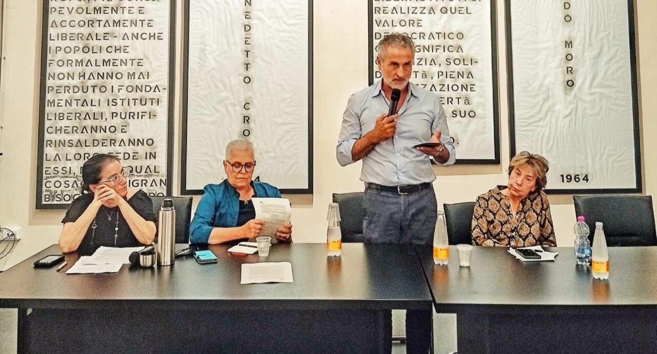 Regionali in Puglia, Michele Laforgia: «Non sosterrò né voterò chi non è contro il riarmo» Regionali in Puglia, Michele Laforgia: «Non sosterrò né voterò chi non è contro il riarmo»