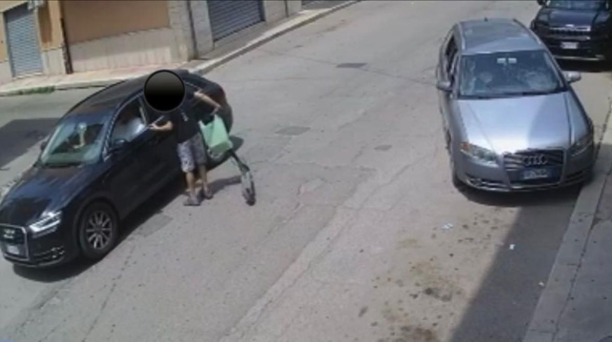 Galleria foto 'Palagiano, il sindaco minacciato da un cittadino che lo accusava di averlo aggredito' - foto 1