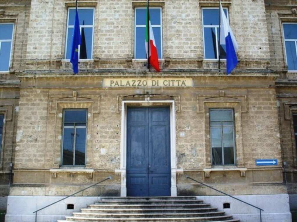 Galleria foto 'Appalto per i servizi a Trani, Boccuzzi (Cisl): «Nel bando previste condizioni di miseria economica per i lavoratori»' - foto 1